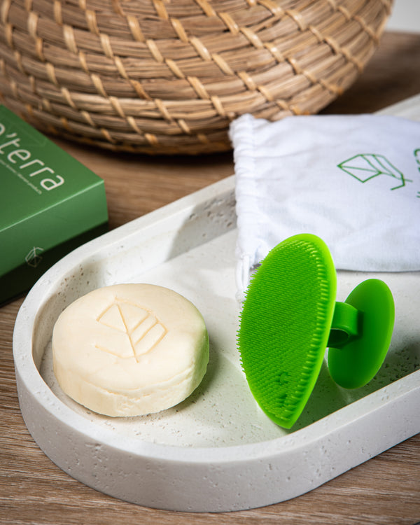 Démaquillant/nettoyant et Brosse pour le visage