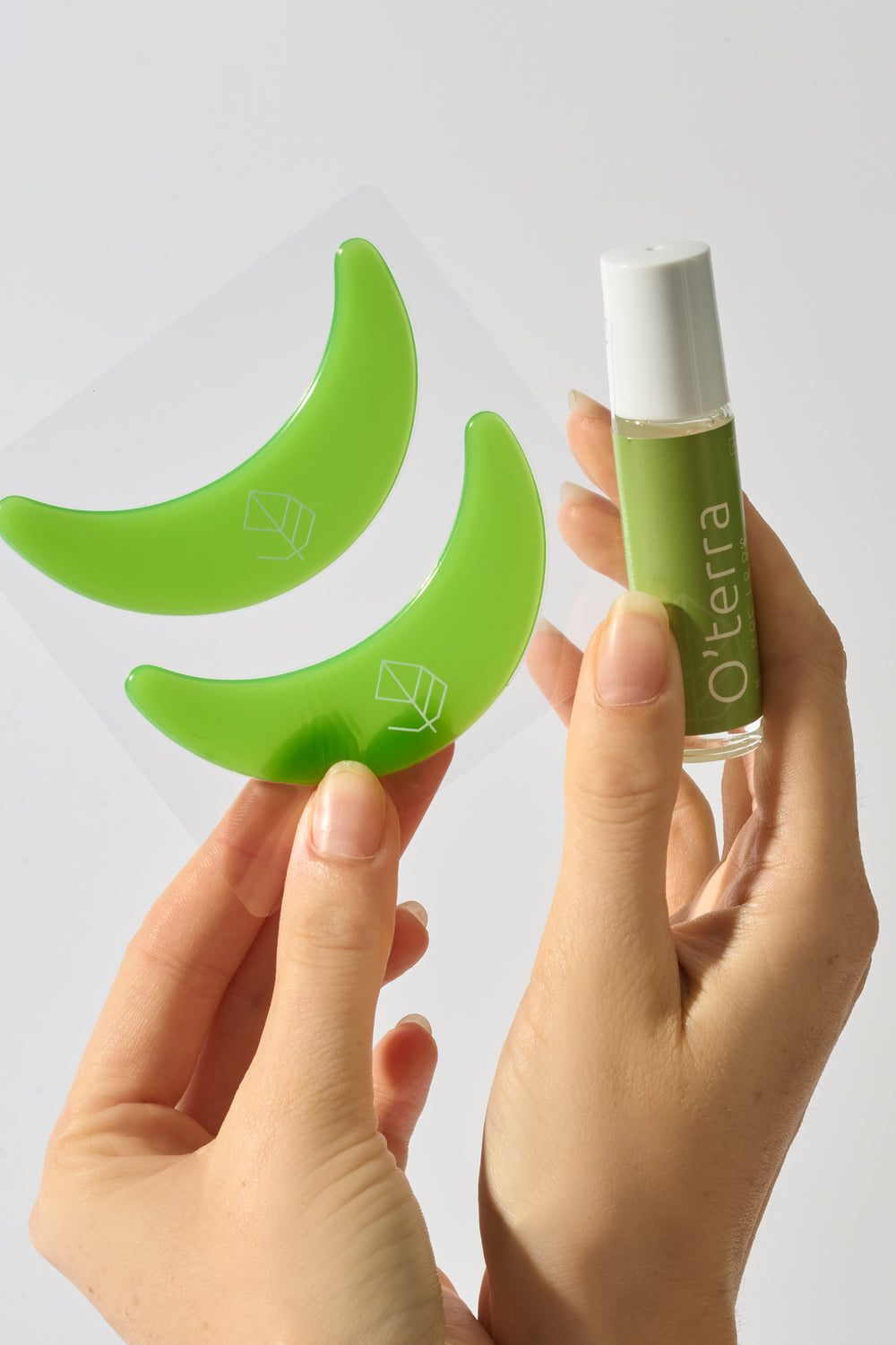 Patches réutilisables et Sérum lumineux pour le contour des yeux